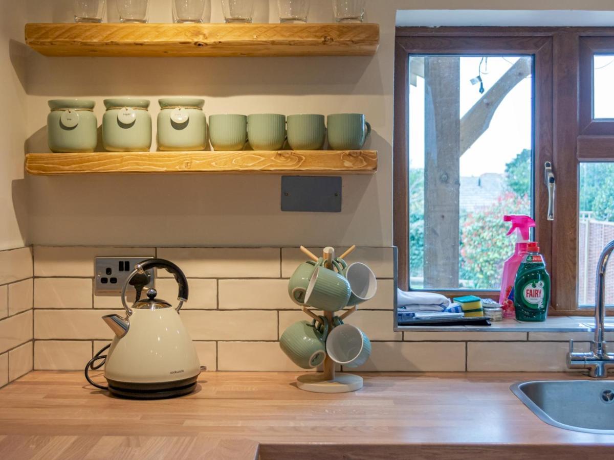 Pass The Keys Appletree Cottage - A Chic Seaside Home And Garden Whitstable Zewnętrze zdjęcie